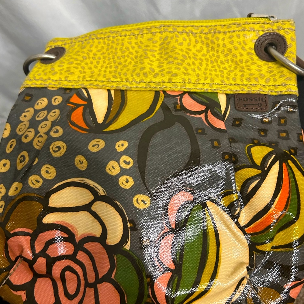 Fossil Brand purse